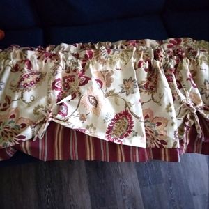 Valances - 1 set of 4